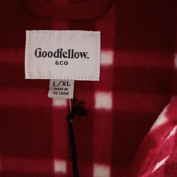 Goodfellow & Co. Red Plaid Robe - Picture 9 of 10